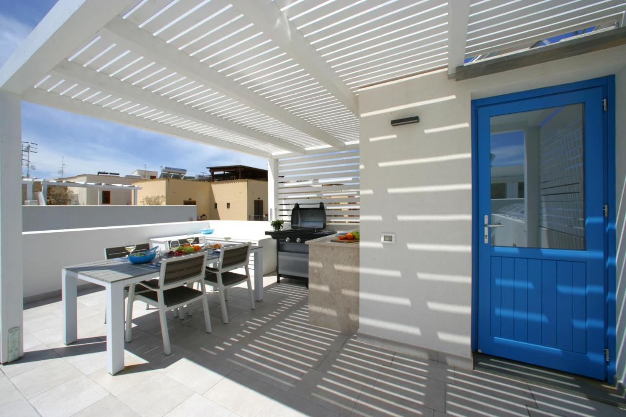 Itaca E Medea - Appartamenti Con Idromassaggio In Terrazza San Vito Lo Capo Exteriör bild
