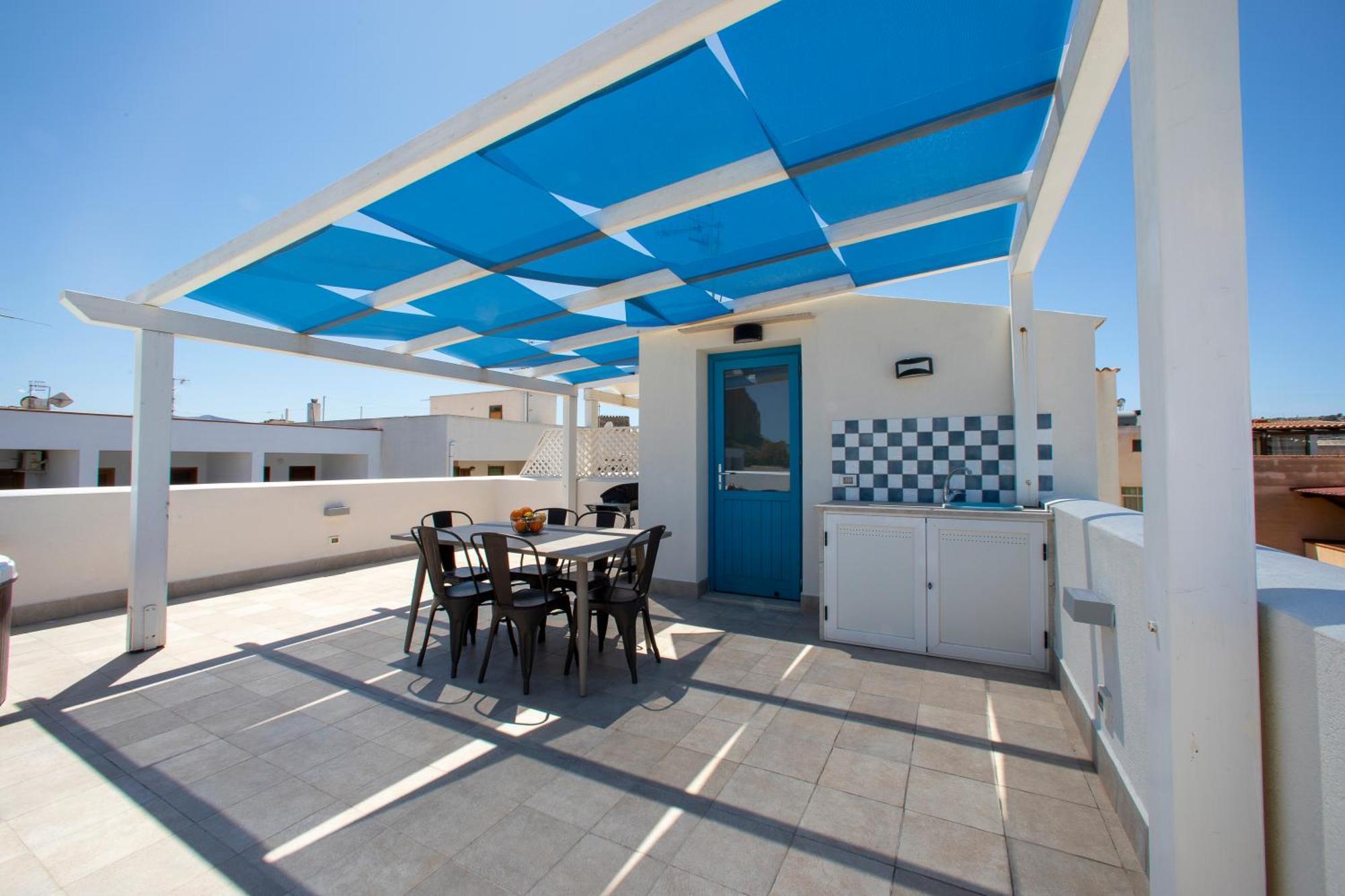 Itaca E Medea - Appartamenti Con Idromassaggio In Terrazza San Vito Lo Capo Exteriör bild